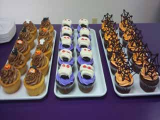 emma jeans bakery cafe candy house ice cream shoppe