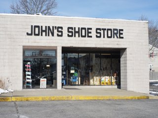 johns shoe store