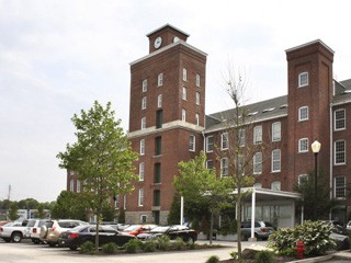 lofts at wamsutta place
